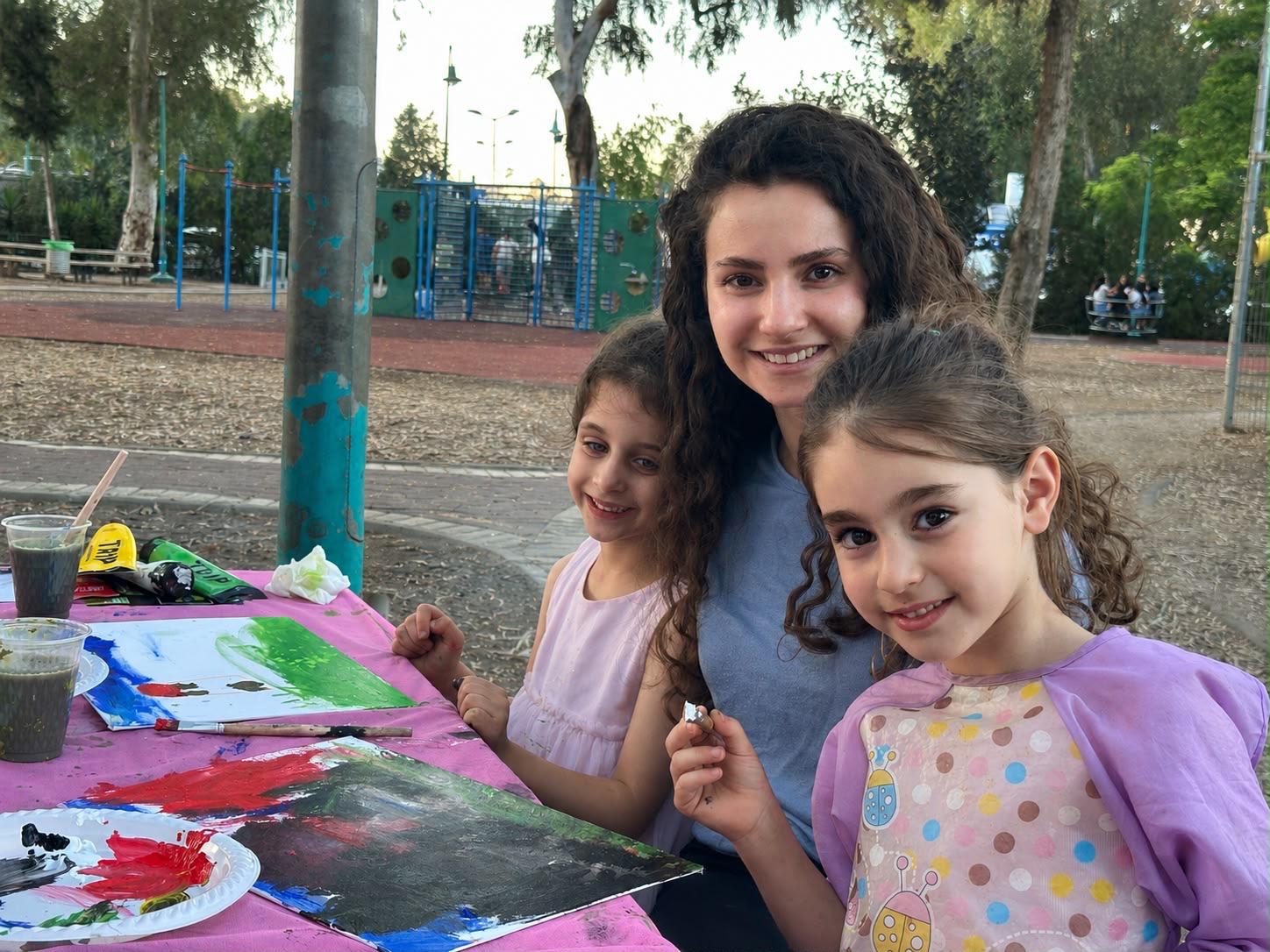 נועה קרני